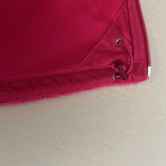 The NORTH FACE Women Sz Medium Furry Fleece Vest Bright Pink - Picture 13 of 13